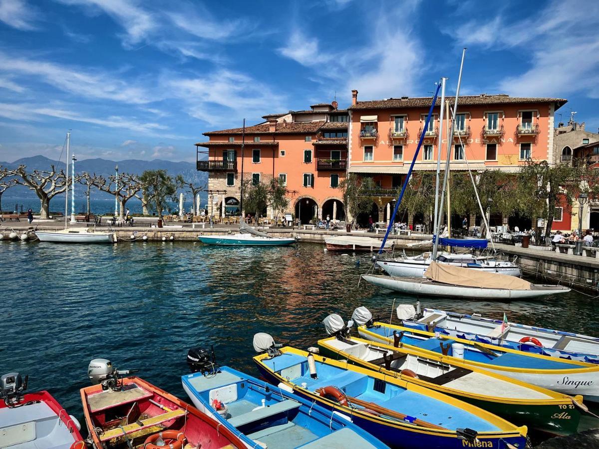 ALBERGO RISTORANTE GARDESANA • TORRI DEL BENACO • 3⋆ ITALY • RATES FROM €189